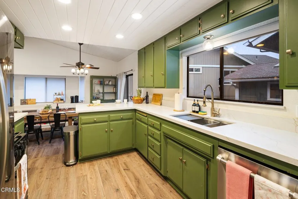 325 Montclair Drive Big Bear, CA 92314