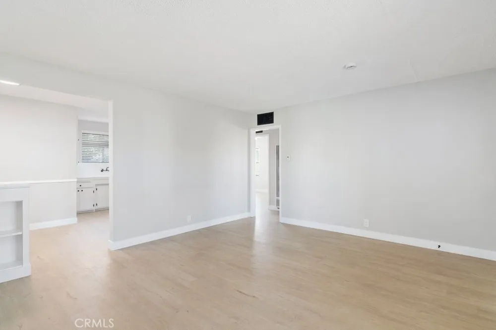 14882 Marigold Avenue Gardena, CA 90249