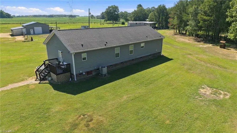 139 Horseshoe Road Rockingham, NC 28379