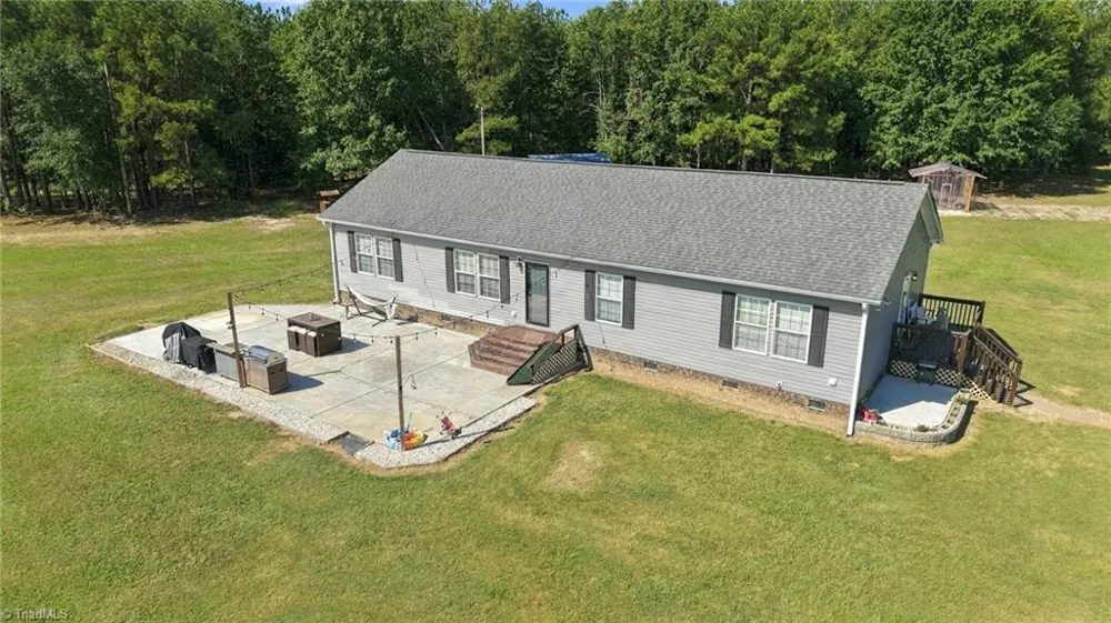 139 Horseshoe Road Rockingham, NC 28379