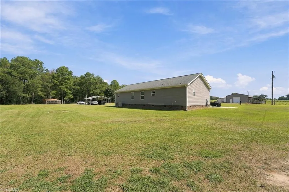 139 Horseshoe Road Rockingham, NC 28379