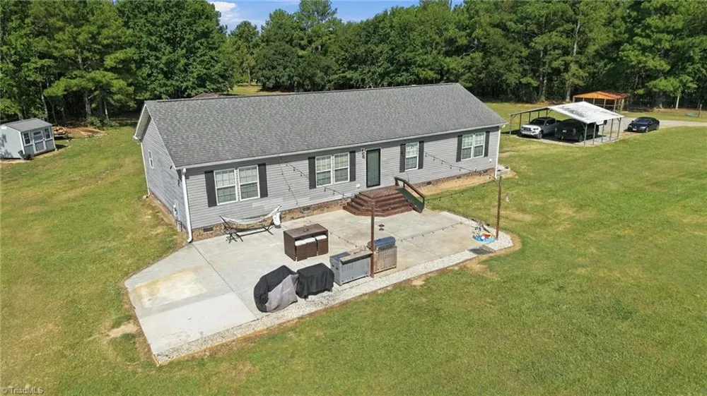 139 Horseshoe Road Rockingham, NC 28379