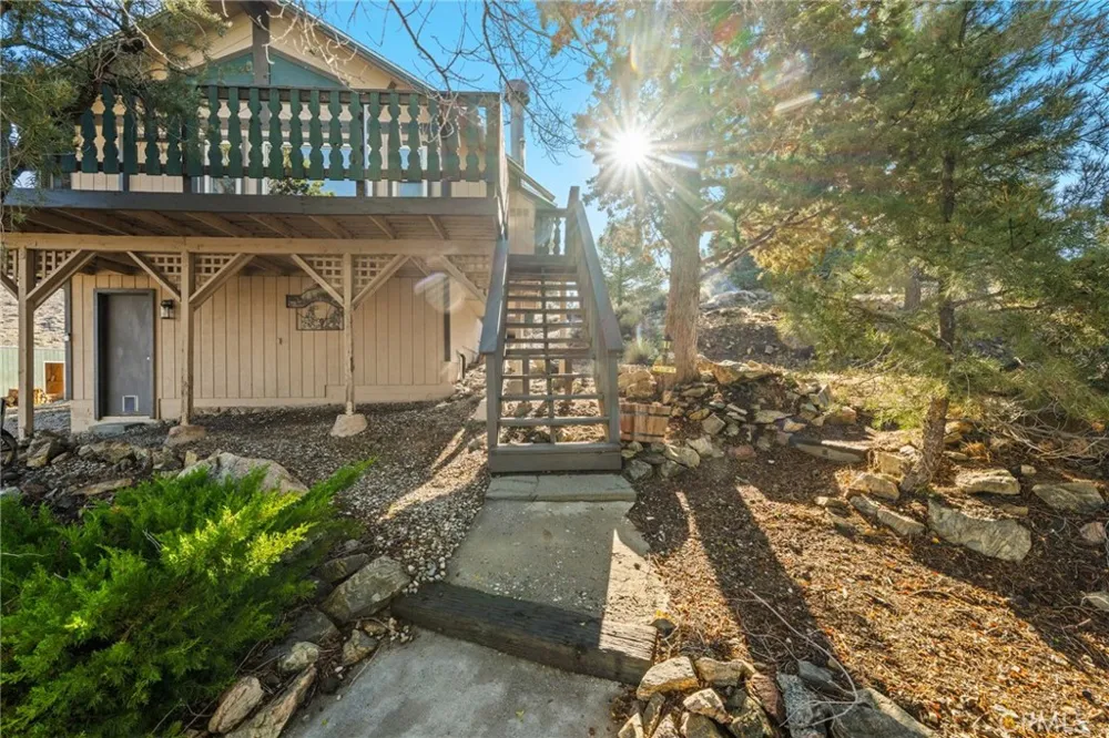 1627 Baldwin Lake Big Bear City, CA 92314