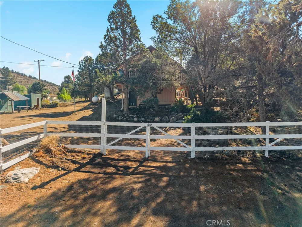 1627 Baldwin Lake Big Bear City, CA 92314