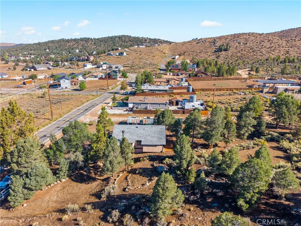 1627 Baldwin Lake Big Bear City, CA 92314