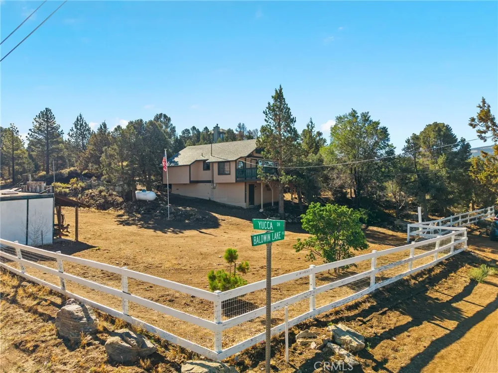 1627 Baldwin Lake Big Bear City, CA 92314
