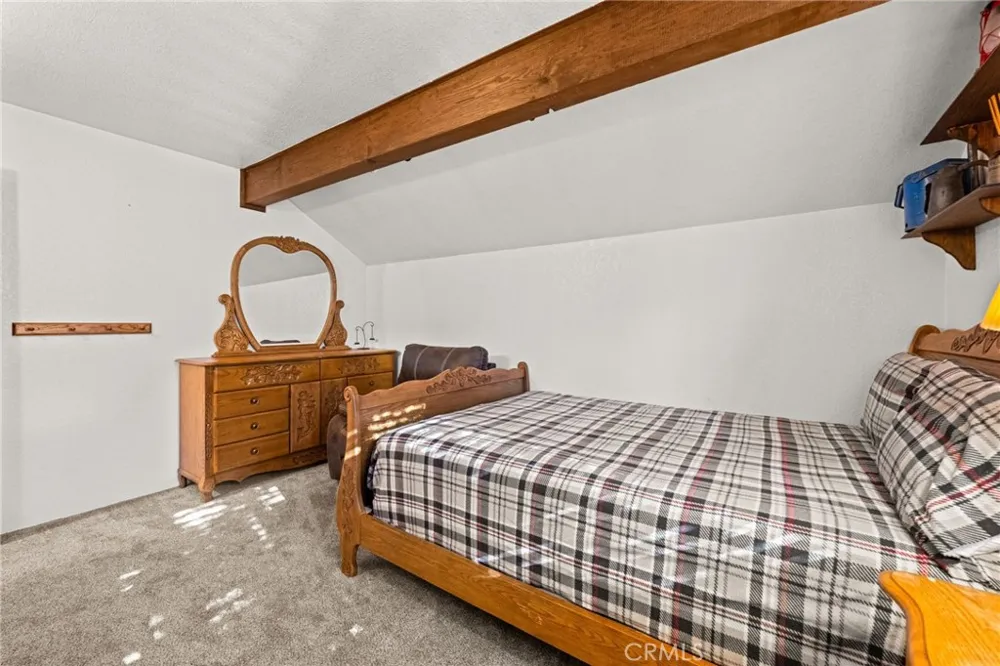 1627 Baldwin Lake Big Bear City, CA 92314