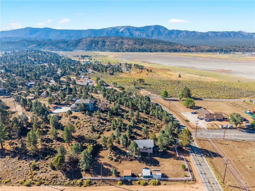 1627 Baldwin Lake Big Bear City, CA 92314