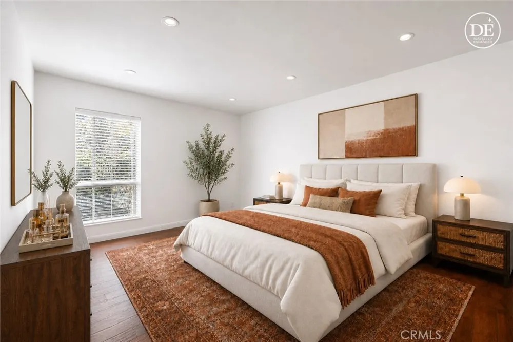 4722 Park Granada #205 Calabasas, CA 91302