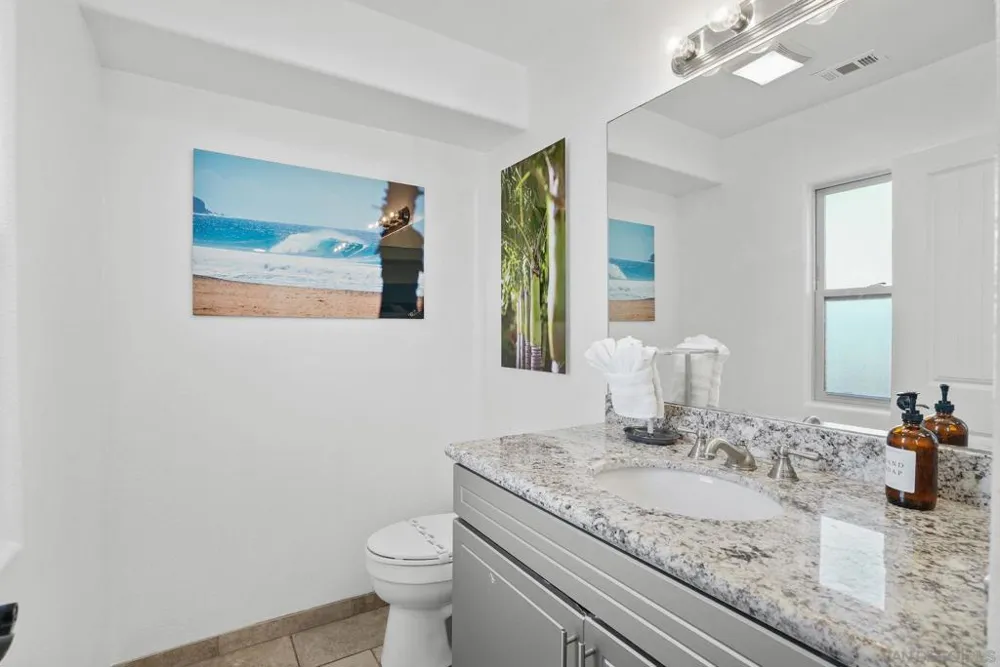 1311 Pacific Beach Dr San Diego, CA 92109
