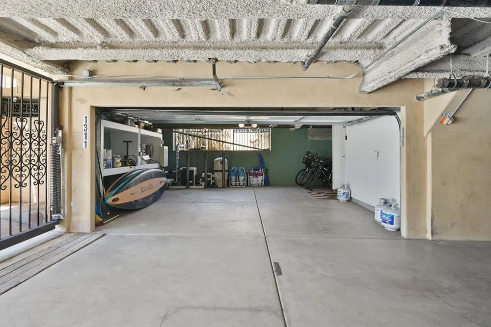 1311 Pacific Beach Dr San Diego, CA 92109