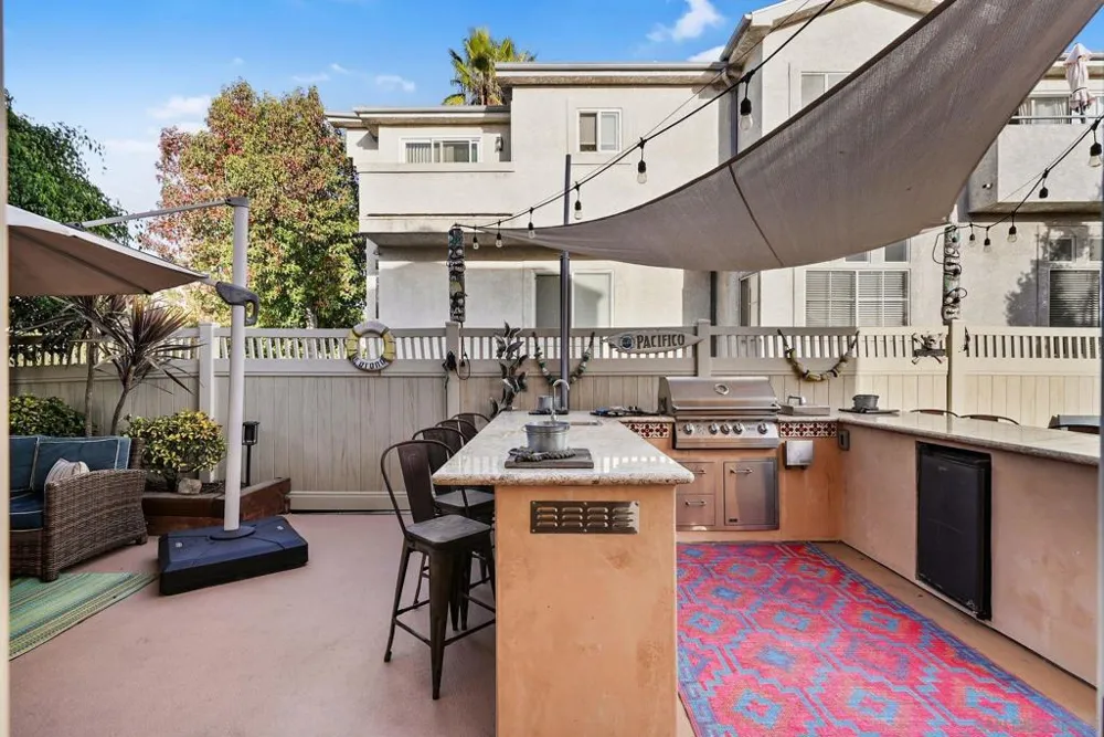 1311 Pacific Beach Dr San Diego, CA 92109