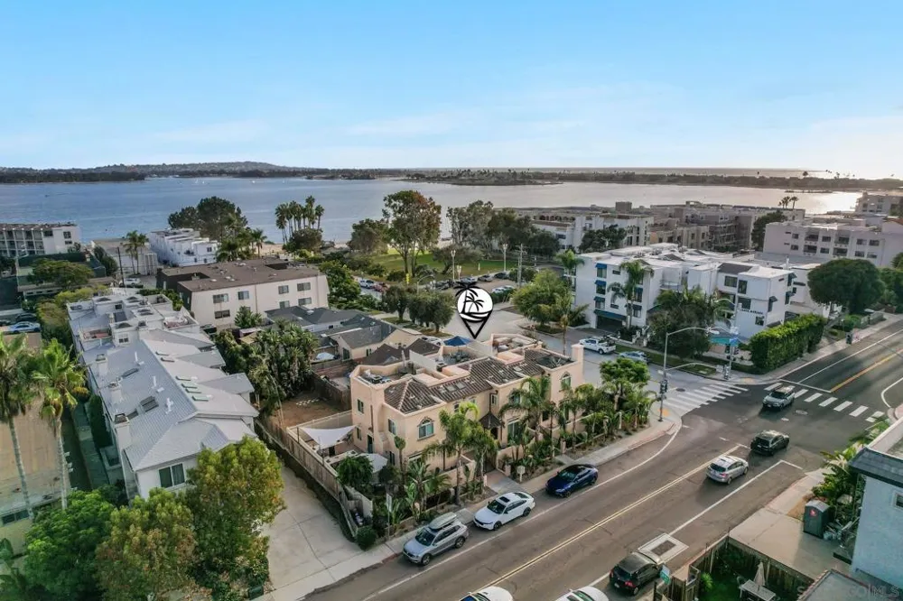 1311 Pacific Beach Dr San Diego, CA 92109