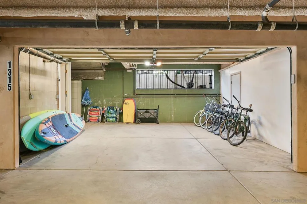 1311 Pacific Beach Dr San Diego, CA 92109