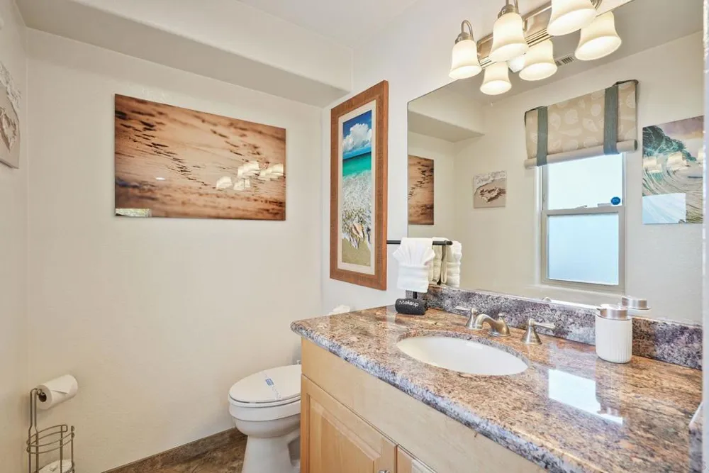 1311 Pacific Beach Dr San Diego, CA 92109