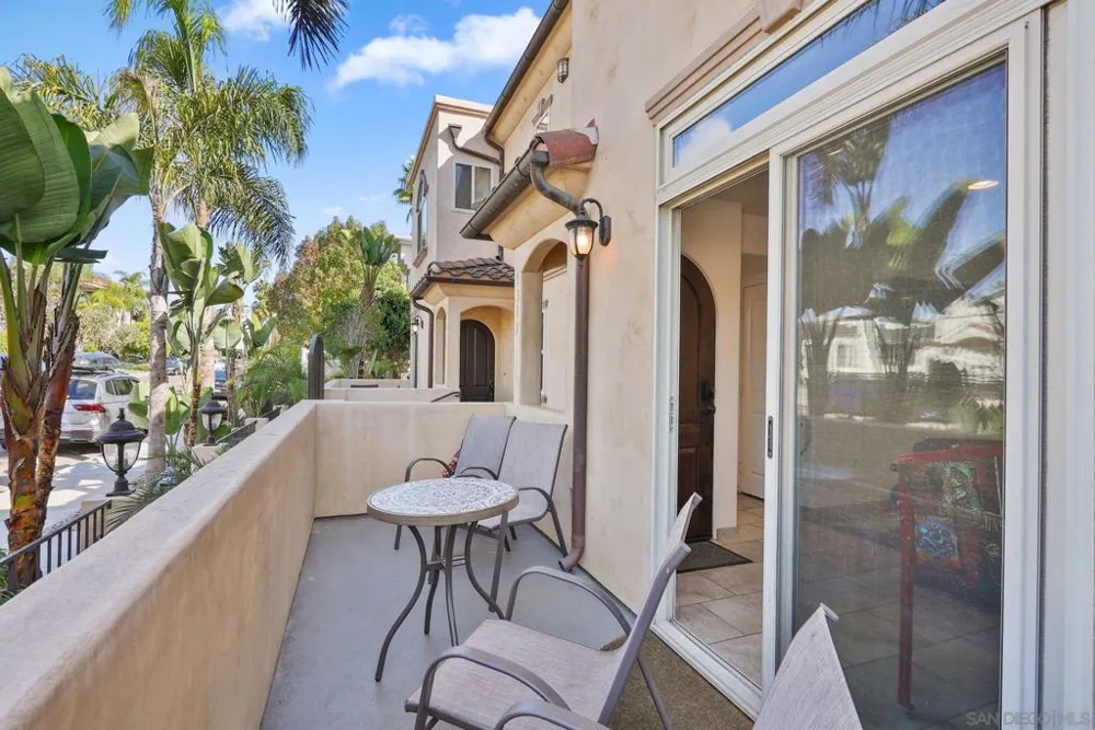 1311 Pacific Beach Dr San Diego, CA 92109