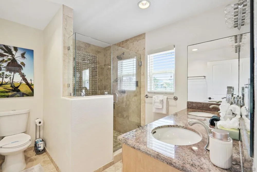 1311 Pacific Beach Dr San Diego, CA 92109
