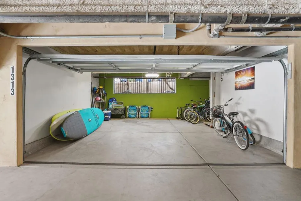 1311 Pacific Beach Dr San Diego, CA 92109