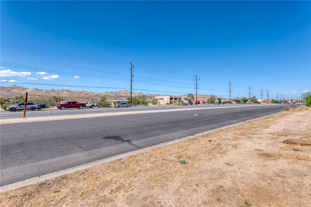 57313 29 Palms Yucca Valley, CA 92284