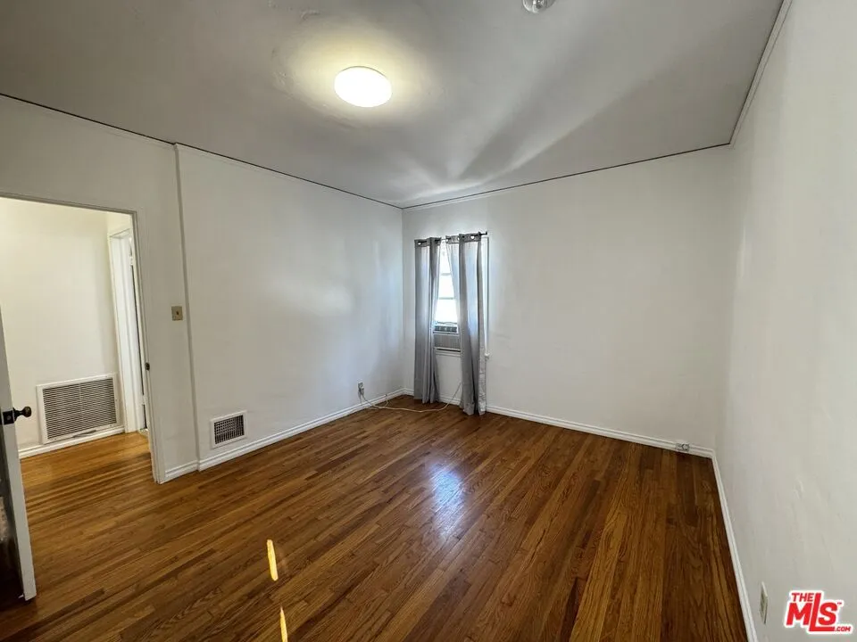 1242 Edris Drive Los Angeles, CA 90035