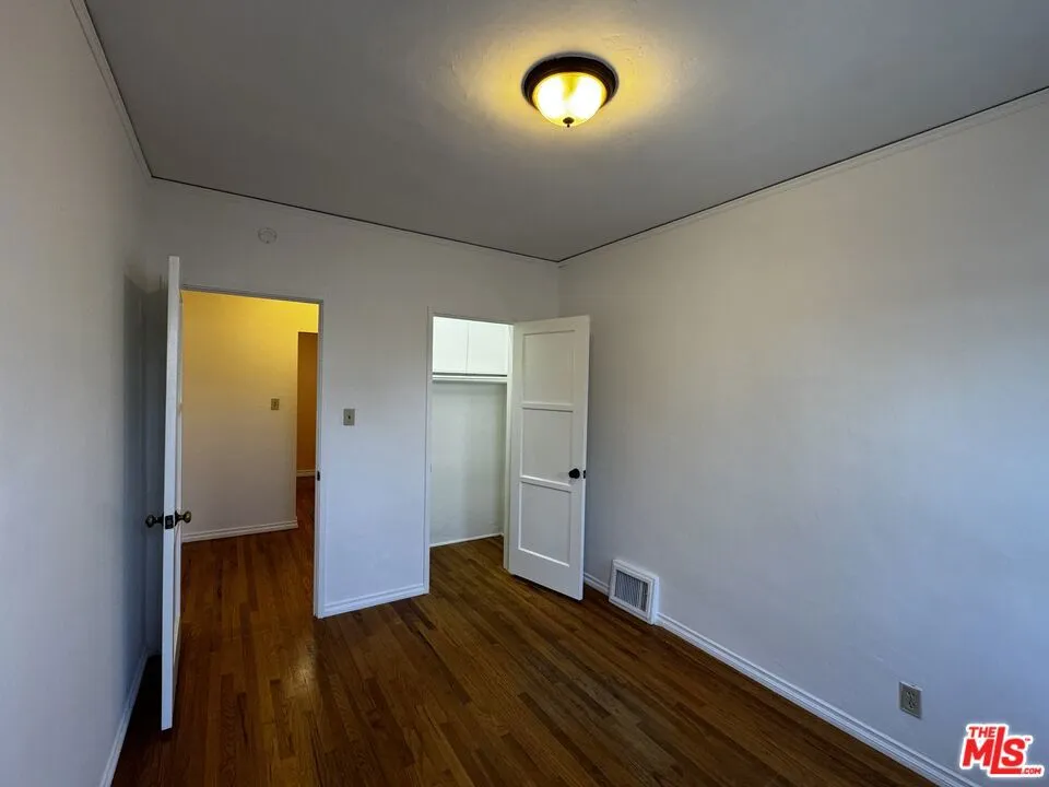 1242 Edris Drive Los Angeles, CA 90035