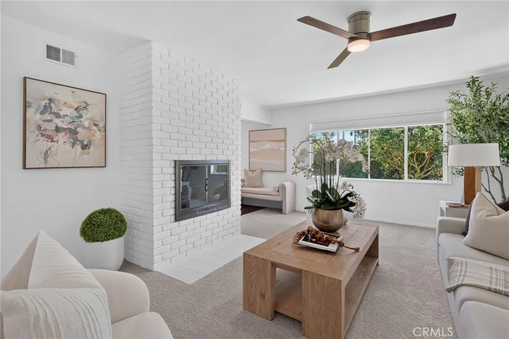 410 Lenwood Costa Mesa, CA 92627