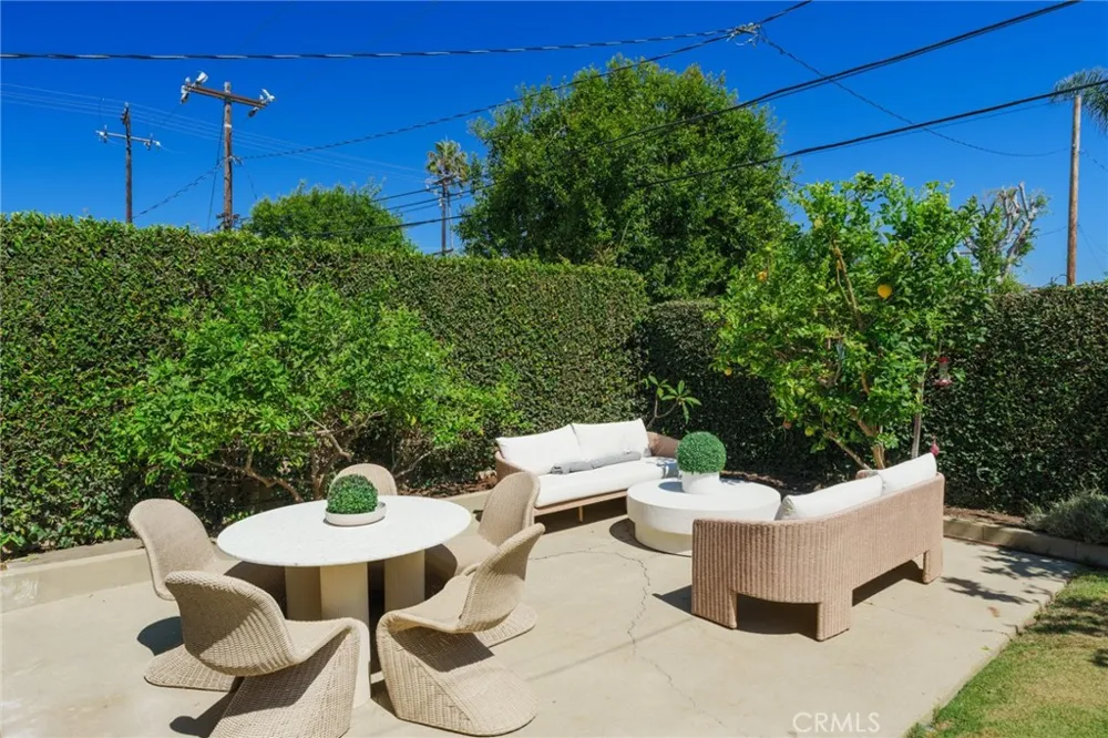 410 Lenwood Costa Mesa, CA 92627