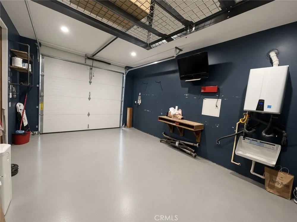 114 Finnians Nipomo, CA 93444