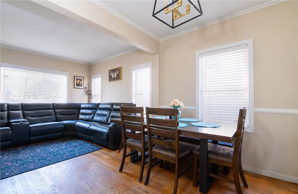 482 E 59th Long Beach, CA 90805