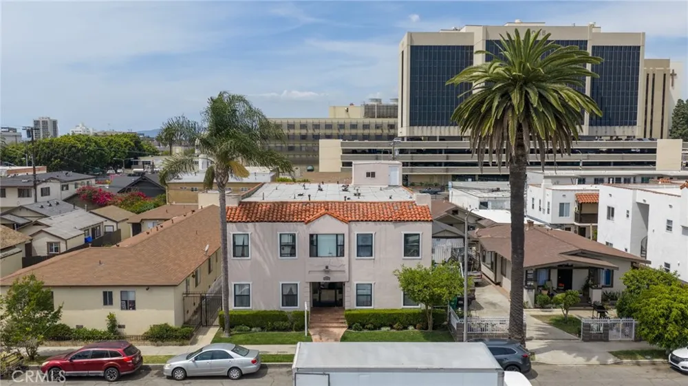 1035 Lime Avenue Long Beach, CA 90813