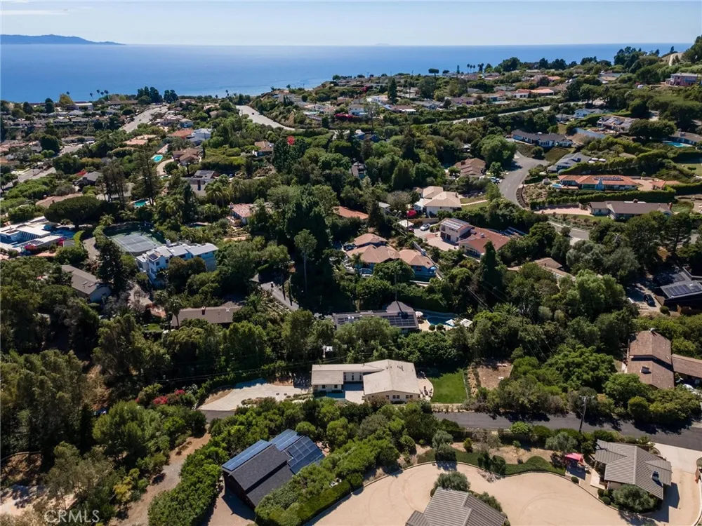 30375 Diamonte Lane Rancho Palos Verdes, CA 90275