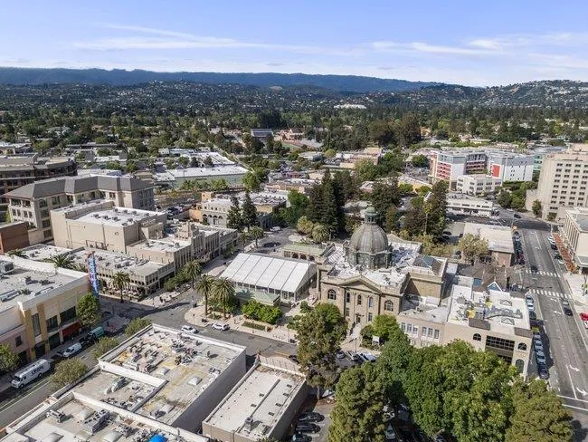 1286 Woodside Road Redwood City, CA 94061
