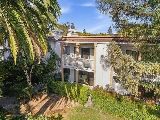 1286 Woodside Road Redwood City, CA 94061