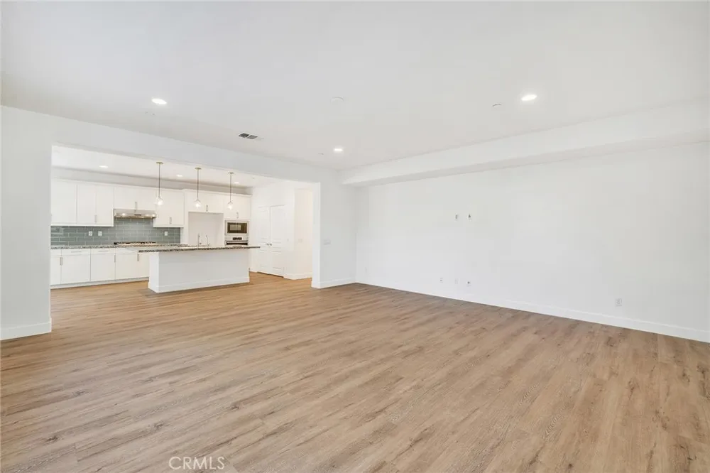 16137 Almond ave Chino, CA 91708