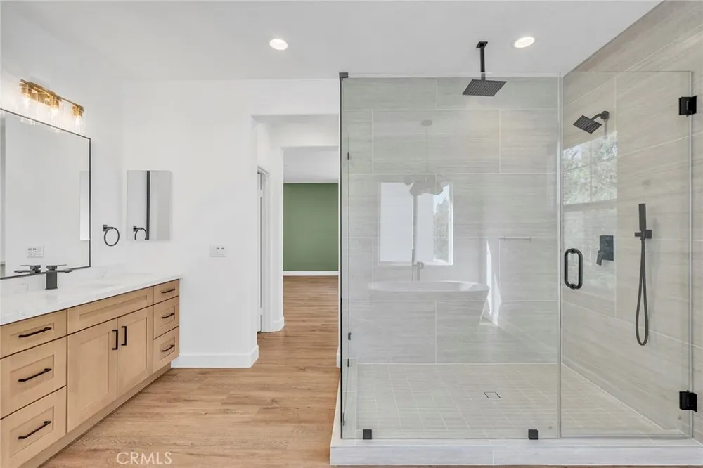 16137 Almond ave Chino, CA 91708