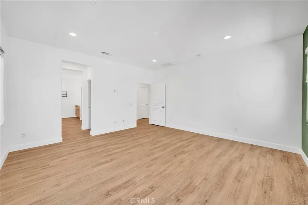 16137 Almond ave Chino, CA 91708