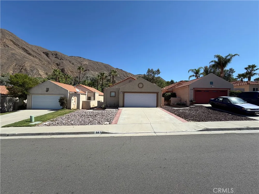 961 Verona San Jacinto, CA 92583
