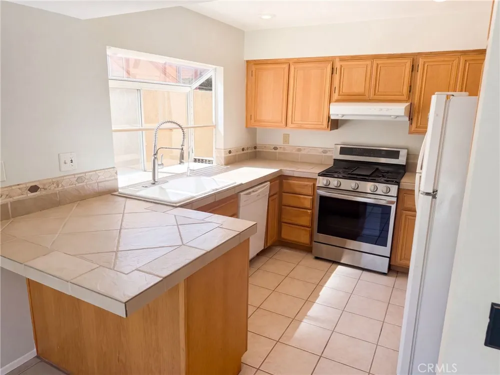 961 Verona San Jacinto, CA 92583