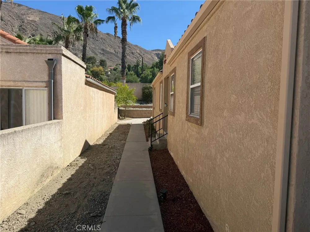 961 Verona San Jacinto, CA 92583