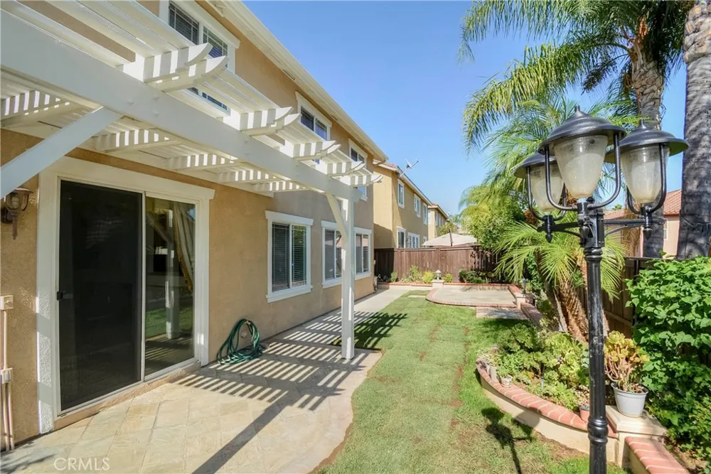 1532 Geyser Street Upland, CA 91784