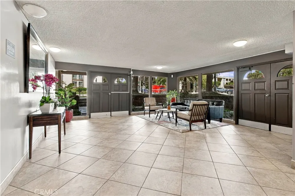 2386 E Del Mar Pasadena, CA 91107