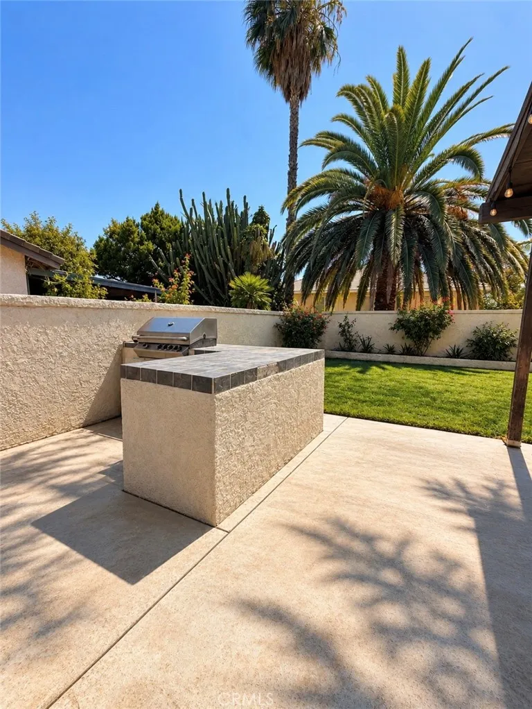 10335 Monte Vista Rancho Cucamonga, CA 91701