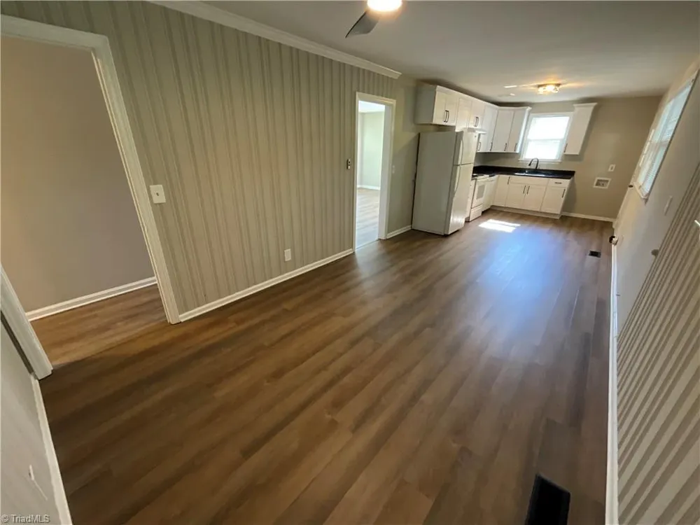 1413 Gracewood Drive Greensboro, NC 27408