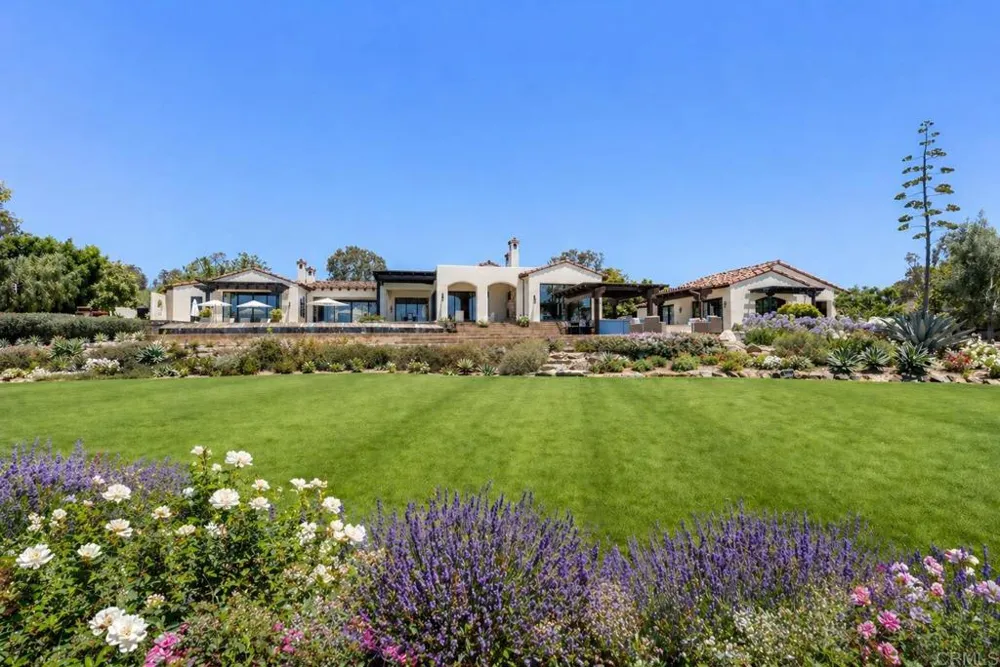 5293 La Glorieta Rancho Santa Fe, CA 92067