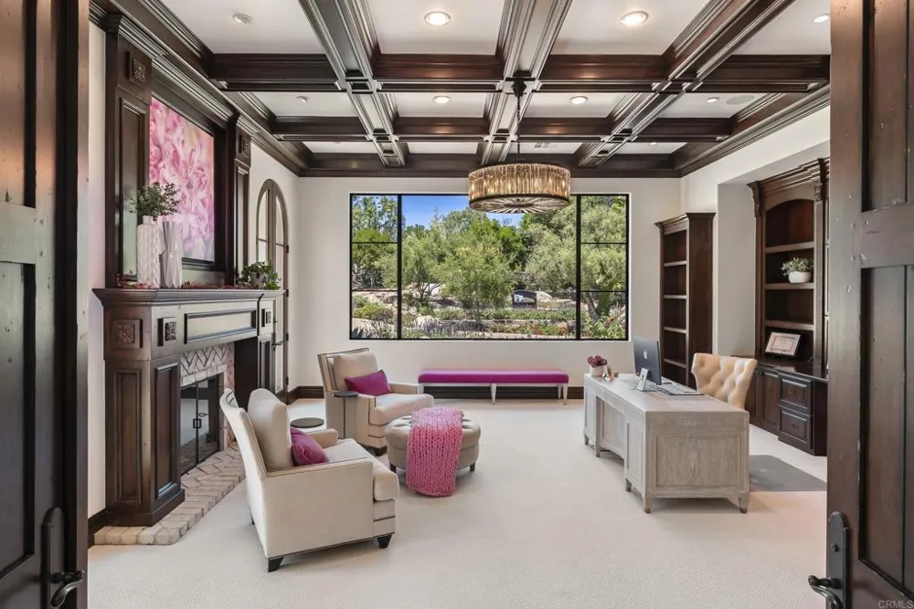 5293 La Glorieta Rancho Santa Fe, CA 92067