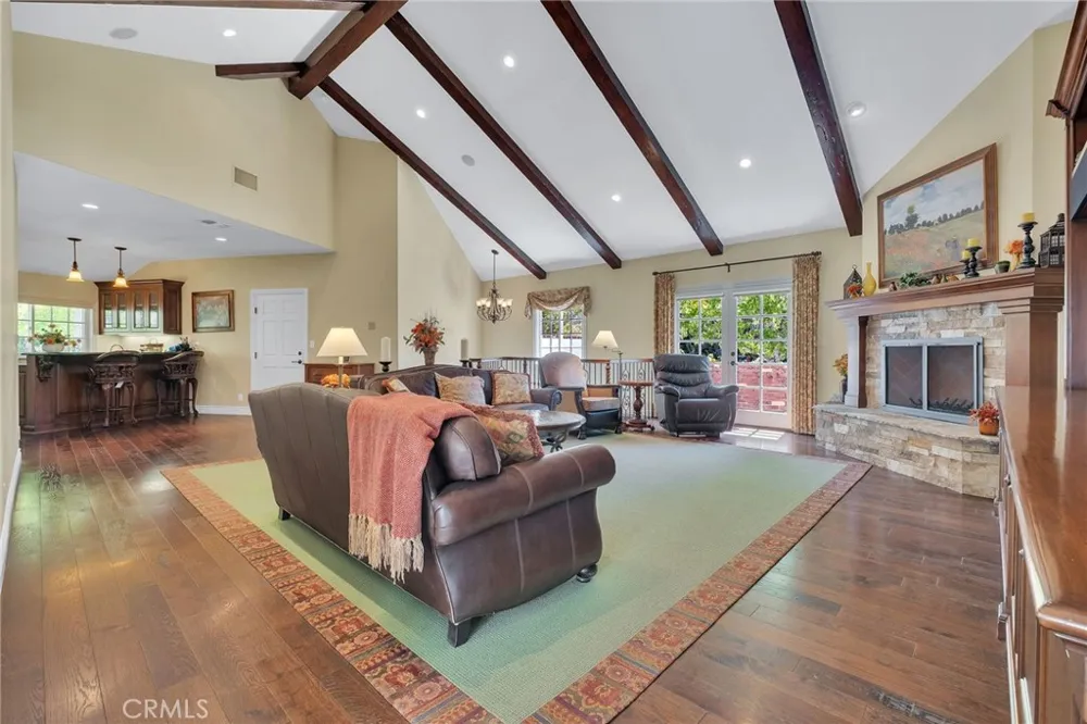 6 Caballeros Rolling Hills, CA 90274