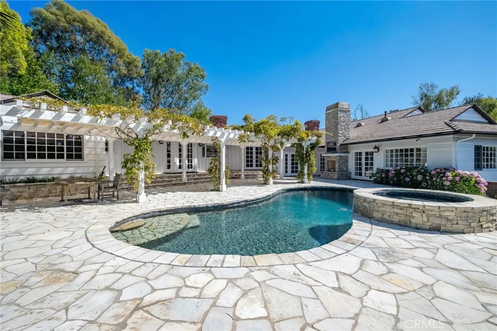 6 Caballeros Rolling Hills, CA 90274