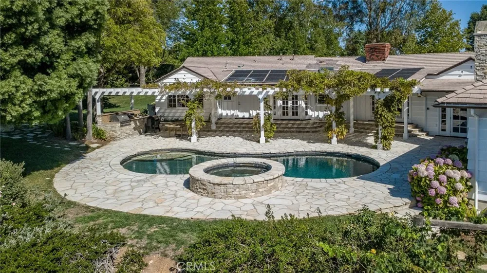 6 Caballeros Rolling Hills, CA 90274