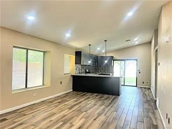 43401 Alep Avenue Lancaster, CA 93536