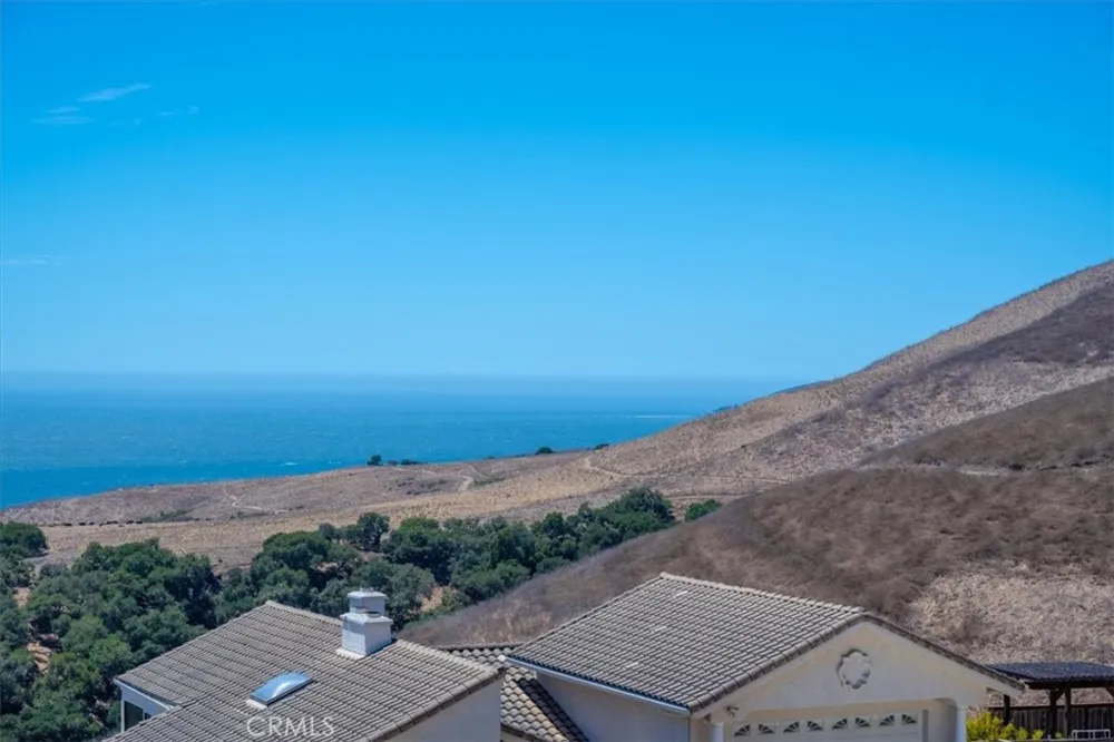 1174 Longview Avenue Pismo Beach, CA 93449